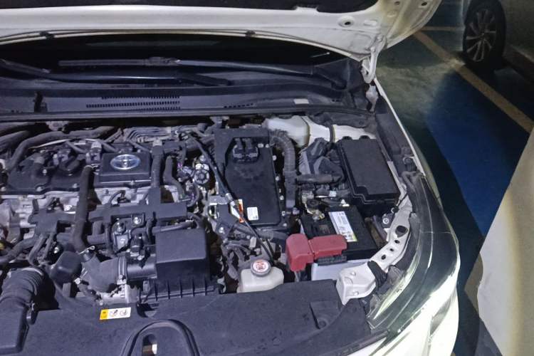Used Toyota Levin 2019 Dual-Engine 1.8H E-CVT Luxury Edition China VI Standard Engine Bay Left