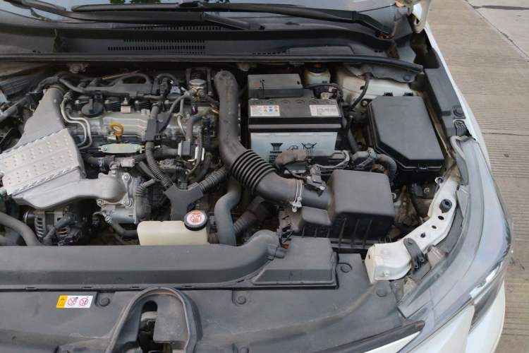 Used Toyota Levin 2019 185T CVT Luxury Edition China VI Standard Engine Bay Left