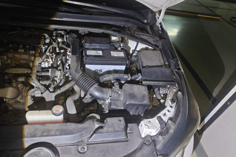 Used Toyota Levin 2019 185T CVT Sport Edition China VI Standard Engine Bay Left