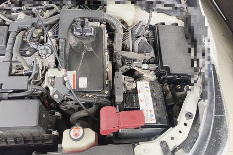 Used Toyota Levin 2019 Dual-Engine 1.8H E-CVT Luxury Edition China VI Standard Engine Bay Left