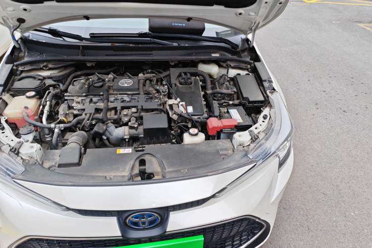 Used Toyota Levin 2019 Dual-Engine 1.8H E-CVT Luxury Edition China VI Standard Engine Bay Left