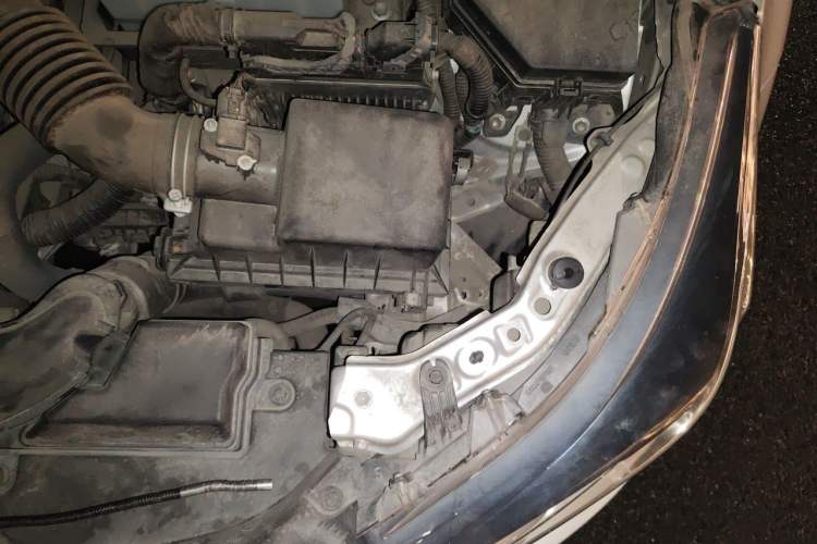 Used Toyota Levin 2019 185T CVT Luxury Edition China VI Standard Engine Bay Left