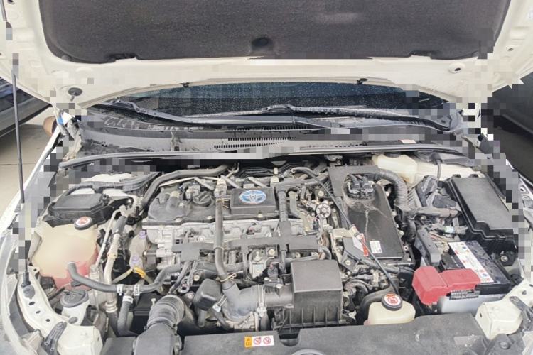Used Toyota Levin 2019 Dual-Engine 1.8H E-CVT Luxury Edition China VI Standard Engine Bay