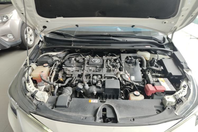 Used Toyota Levin 2019 Dual-Engine 1.8H E-CVT Luxury Edition China VI Standard Engine Bay