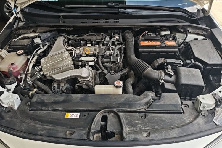 Used Toyota Levin 2019 185T CVT Entry-Level Version China VI Standard Engine Bay