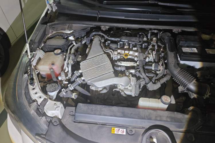Used Toyota Levin 2019 185T CVT Sport Edition China VI Standard Engine Bay Right