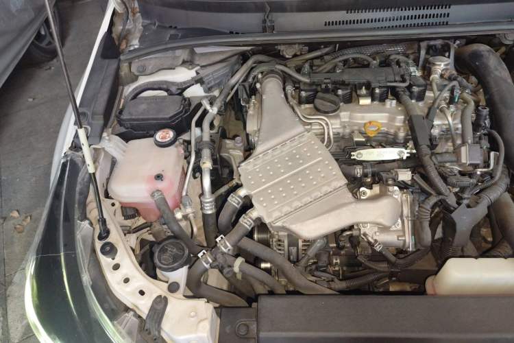 Used Toyota Levin 2019 185T CVT Sport Edition China VI Standard Engine Bay Right