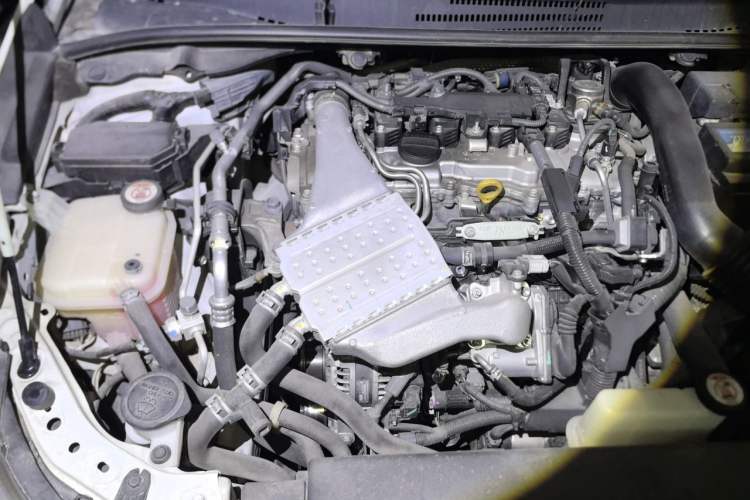 Used Toyota Levin 2019 185T CVT Luxury Edition China V Standard Engine Bay Right