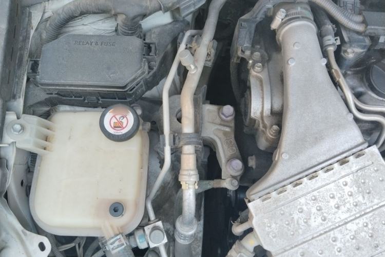 Used Toyota Levin 2019 185T CVT Luxury Edition China VI Standard Engine Bay Right