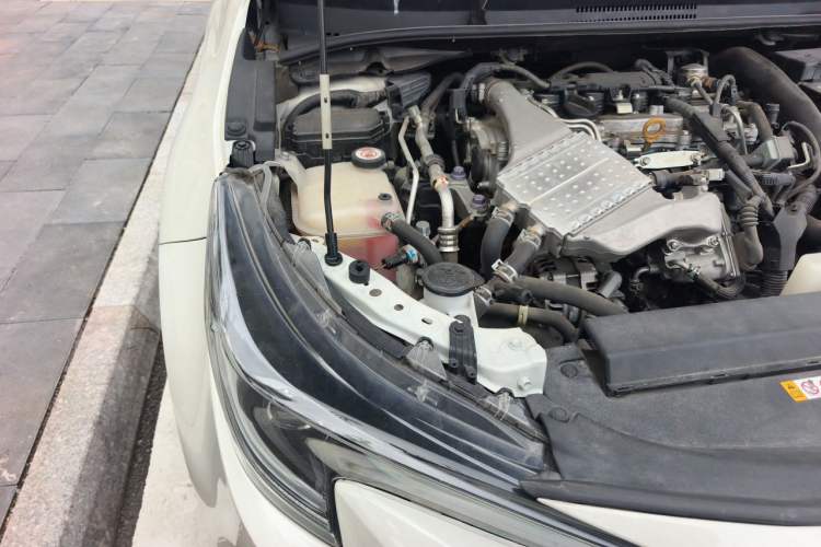 Used Toyota Levin 2019 185T CVT Sport Edition China VI Standard Engine Bay Right