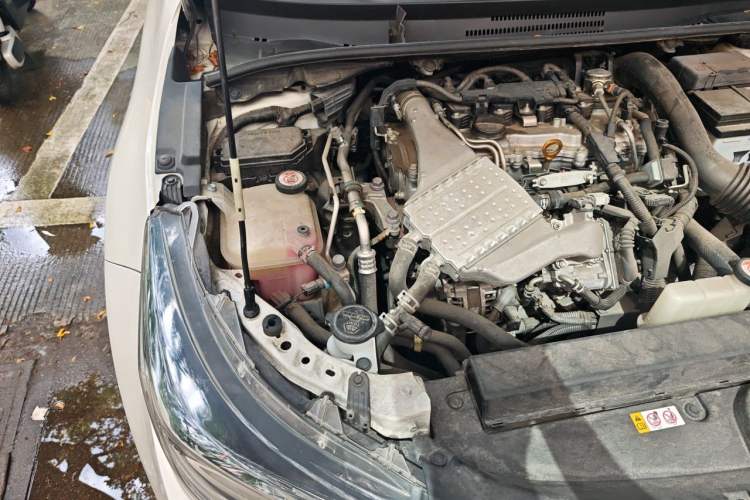 Used Toyota Levin 2019 185T CVT Sport Edition China VI Standard Engine Bay Right