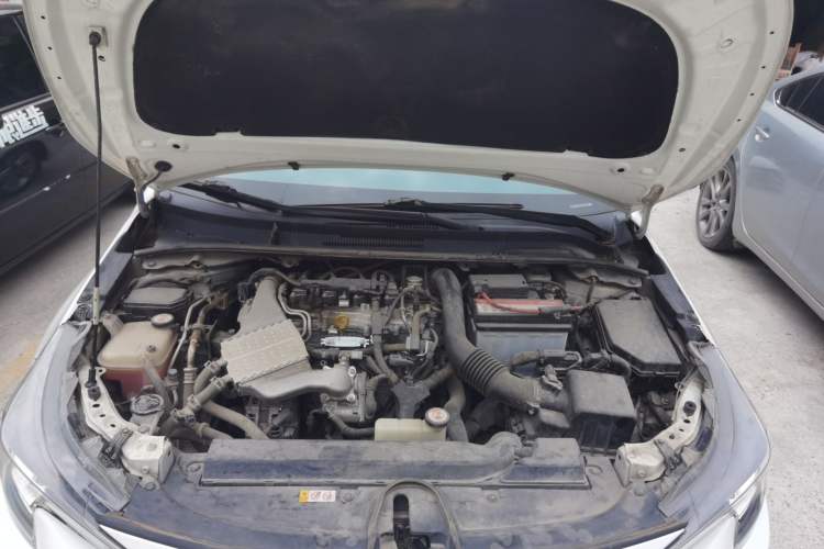 Used Toyota Levin 2019 185T CVT Luxury Edition China VI Standard Engine Bay