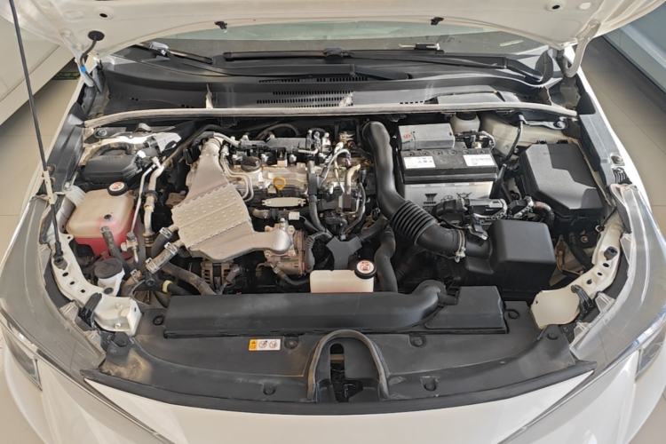 Used Toyota Levin 2019 185T CVT Entry-Level Version China VI Standard Engine Bay
