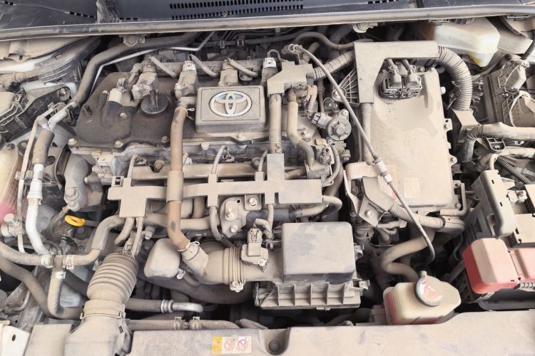 Used Toyota Levin 2019 Dual-Engine 1.8H E-CVT Luxury Edition China VI Standard Engine Bay