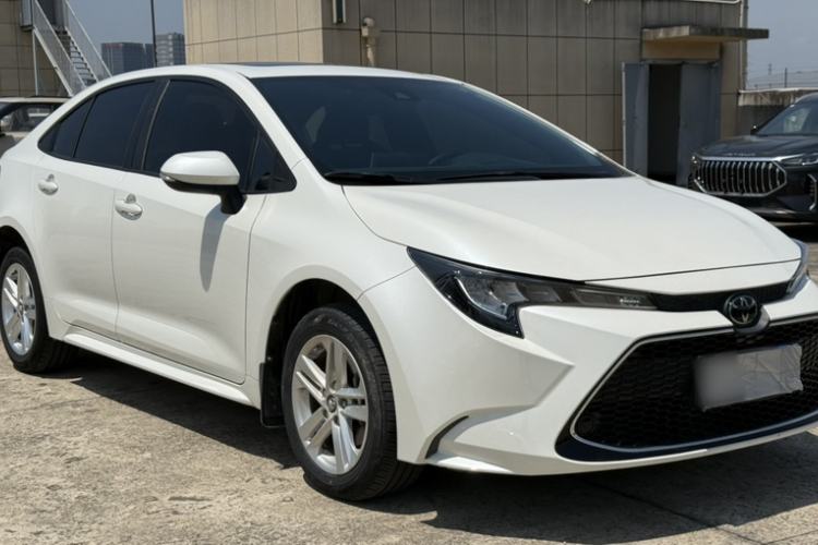 Used Toyota Levin 2019 185T CVT Luxury Edition China VI Standard Exterior 1