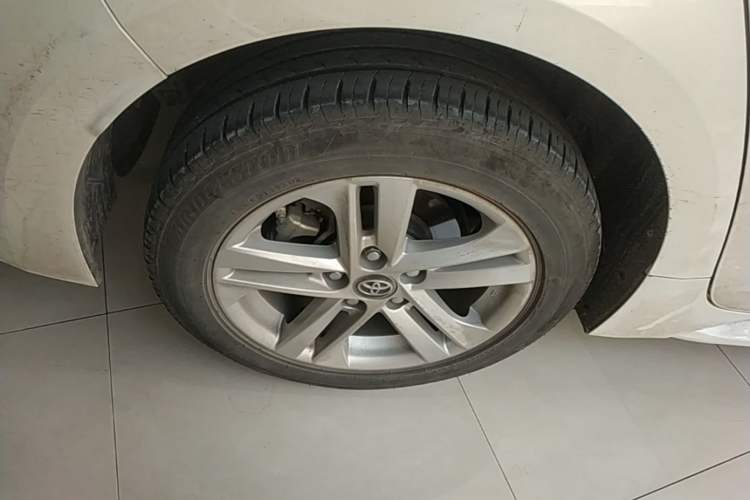 Used Toyota Levin 2019 185T CVT Luxury Edition China VI Standard Exterior 2