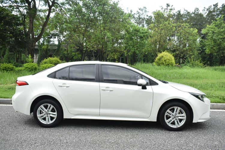 Used Toyota Levin 2019 185T CVT Luxury Edition China VI Standard Exterior 3