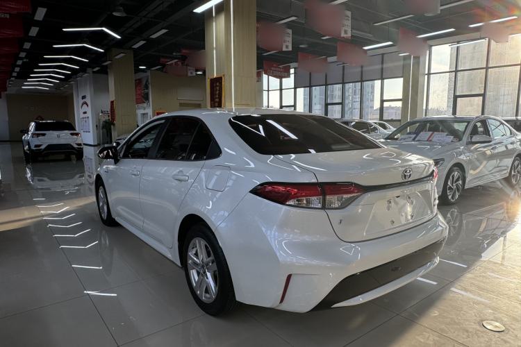Used Toyota Levin 2019 Dual-Engine 1.8H E-CVT Luxury Edition China VI Standard Exterior 3