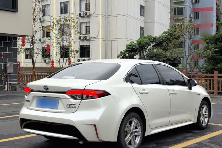 Used Toyota Levin 2019 Dual-Engine 1.8H E-CVT Luxury Edition China VI Standard Exterior 3