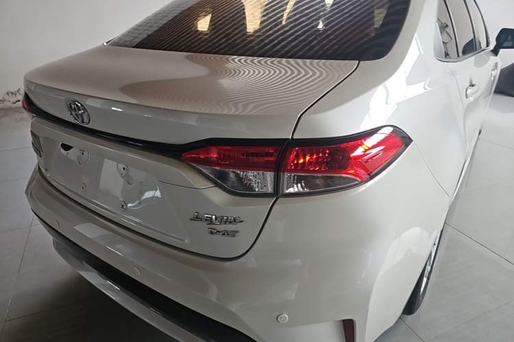 Used Toyota Levin 2019 185T CVT Luxury Edition China VI Standard Exterior 3
