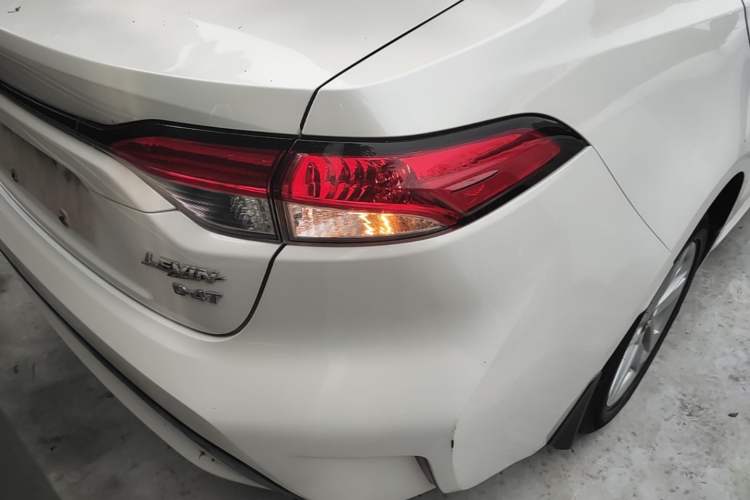 Used Toyota Levin 2019 185T CVT Luxury Edition China VI Standard Exterior 3