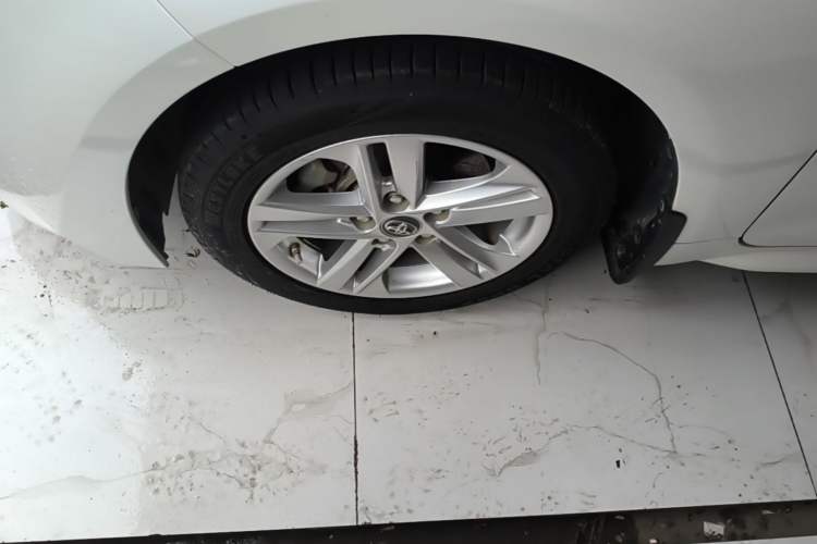 Used Toyota Levin 2019 185T CVT Luxury Edition China VI Standard Exterior 4