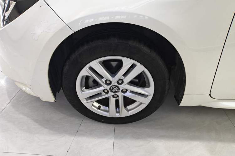 Used Toyota Levin 2019 185T CVT Luxury Edition China VI Standard Exterior 4
