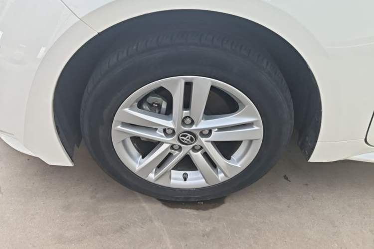 Used Toyota Levin 2019 185T CVT Luxury Edition China VI Standard Exterior 4