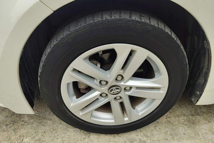 Used Toyota Levin 2019 185T CVT Luxury Edition China VI Standard Exterior 4