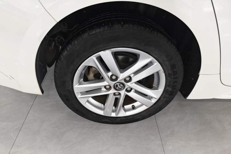 Used Toyota Levin 2019 185T CVT Luxury Edition China VI Standard Exterior 5