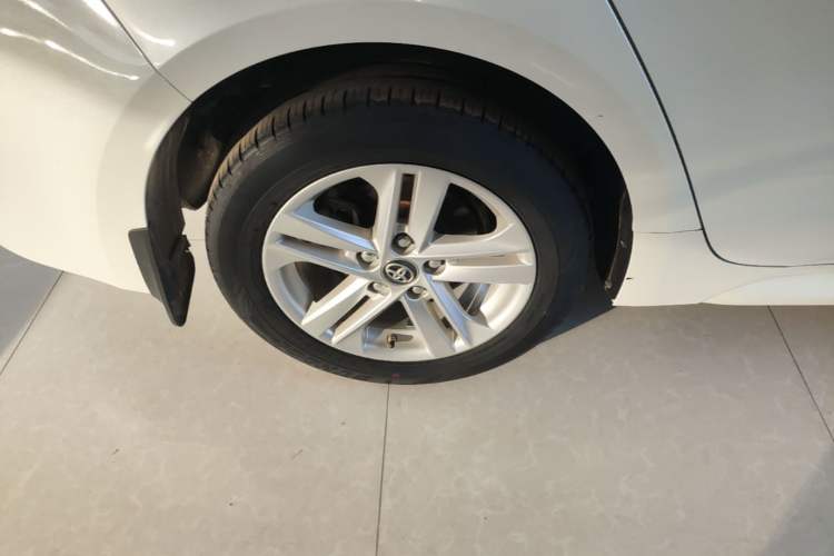 Used Toyota Levin 2019 185T CVT Luxury Edition China VI Standard Exterior 5