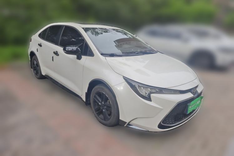 Used Toyota Levin 2019 185T CVT Luxury Edition China VI Standard Front Right 45 Deg