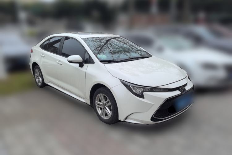 Used Toyota Levin 2019 185T CVT Luxury Edition China VI Standard Front Right 45 Deg