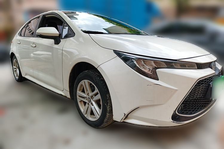 Used Toyota Levin 2019 185T CVT Luxury Edition China VI Standard Front Right 45 Deg