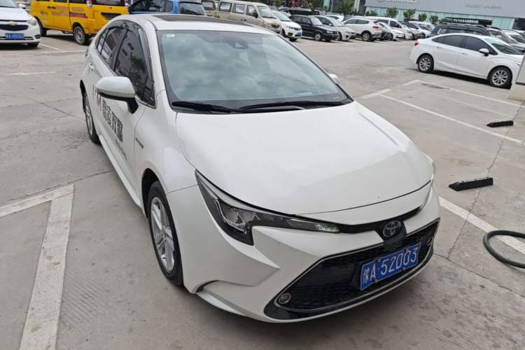 Used Toyota Levin 2019 Dual-Engine 1.8H E-CVT Tech Edition China VI Standard Front Right 45 Deg