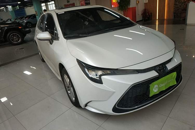 Used Toyota Levin 2019 185T CVT Luxury Edition China VI Standard Front Right 45 Deg