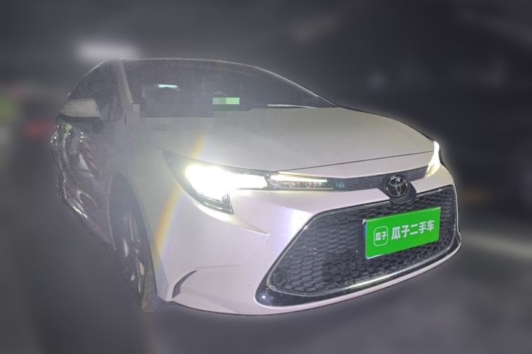 Used Toyota Levin 2019 185T CVT Luxury Edition China VI Standard Front Right 45 Deg