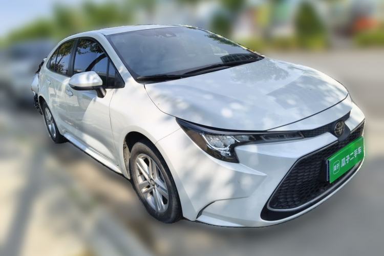 Used Toyota Levin 2019 185T CVT Luxury Edition China VI Standard Front Right 45 Deg