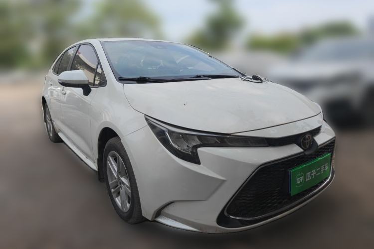 Used Toyota Levin 2019 185T CVT Luxury Edition China VI Standard Front Right 45 Deg