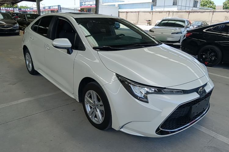 Used Toyota Levin 2019 185T CVT Luxury Edition China VI Standard Front Right 45 Deg
