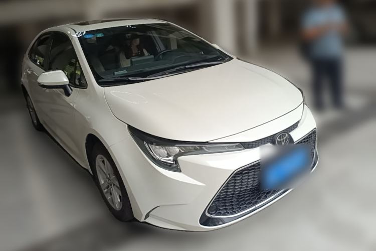 Used Toyota Levin 2019 185T CVT Luxury Edition China VI Standard Front Right 45 Deg