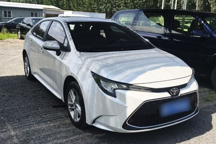 Used Toyota Levin 2019 185T CVT Luxury Edition China VI Standard Front Right 45 Deg