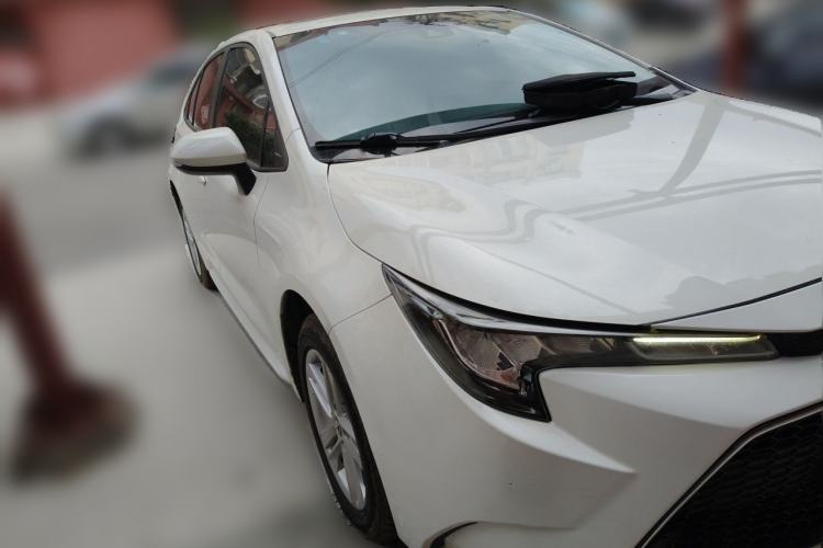 Used Toyota Levin 2019 185T CVT Luxury Edition China VI Standard Front Right 45 Deg