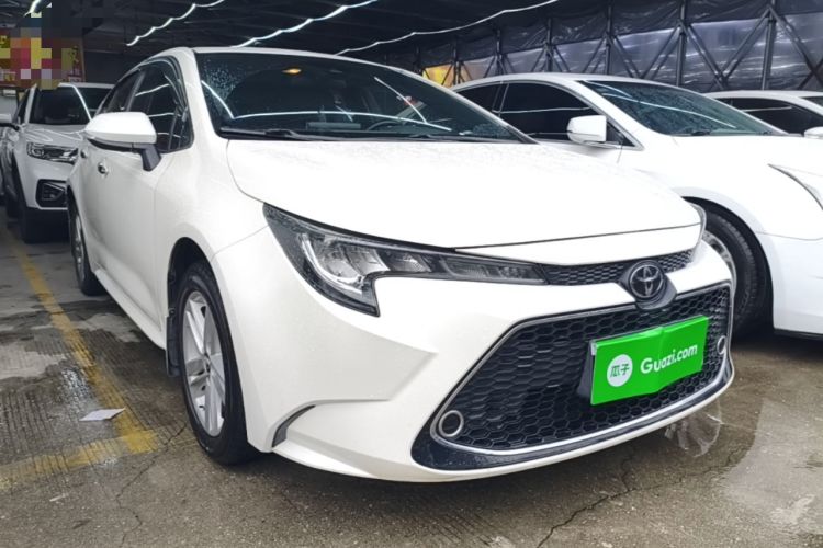 Used Toyota Levin 2019 185T CVT Luxury Edition China VI Standard Front Right 45 Deg