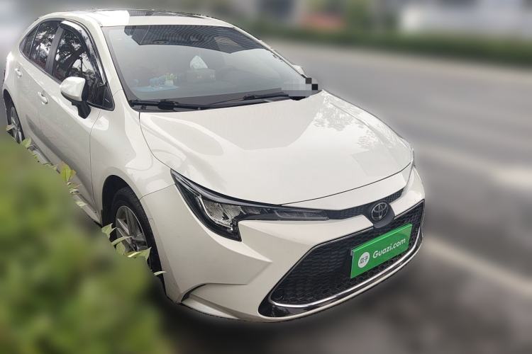 Used Toyota Levin 2019 185T CVT Luxury Edition China VI Standard Front Right 45 Deg