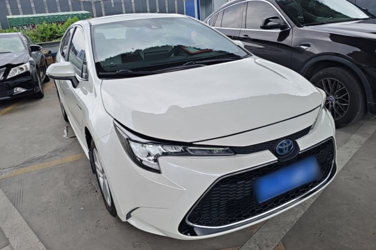 Used Toyota Levin 2019 Dual-Engine 1.8H E-CVT Luxury Edition China VI Standard Front Right 45 Deg