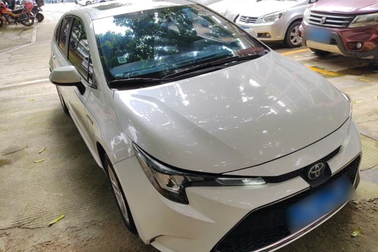 Used Toyota Levin 2019 Dual-Engine 1.8H E-CVT Luxury Edition China VI Standard Front Right 45 Deg