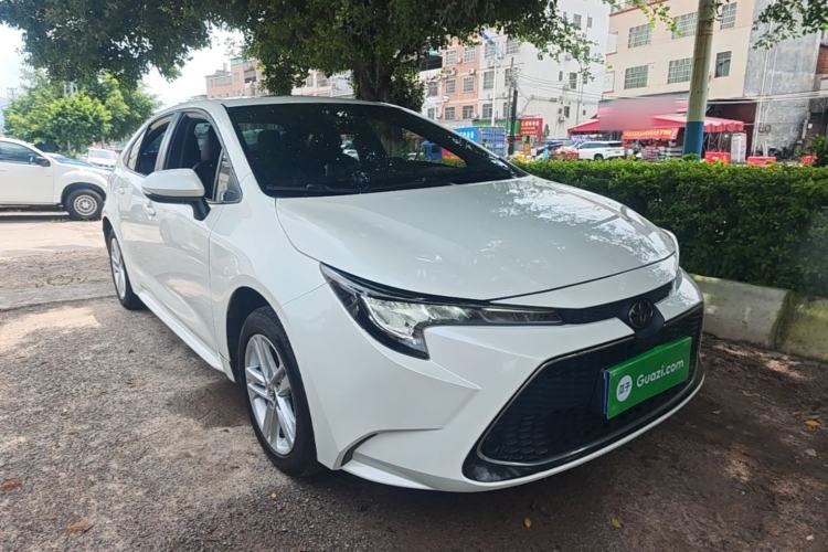 Used Toyota Levin 2019 185T CVT Luxury Edition China VI Standard Front Right 45 Deg