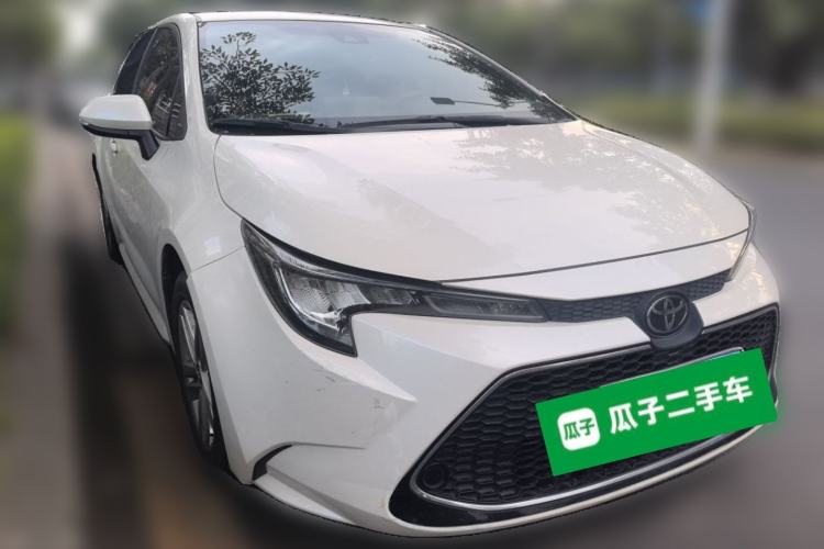 Used Toyota Levin 2019 185T CVT Luxury Edition China VI Standard Front Right 45 Deg