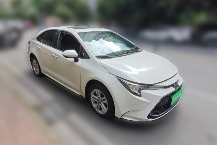 Used Toyota Levin 2019 185T CVT Luxury Edition China VI Standard Front Right 45 Deg